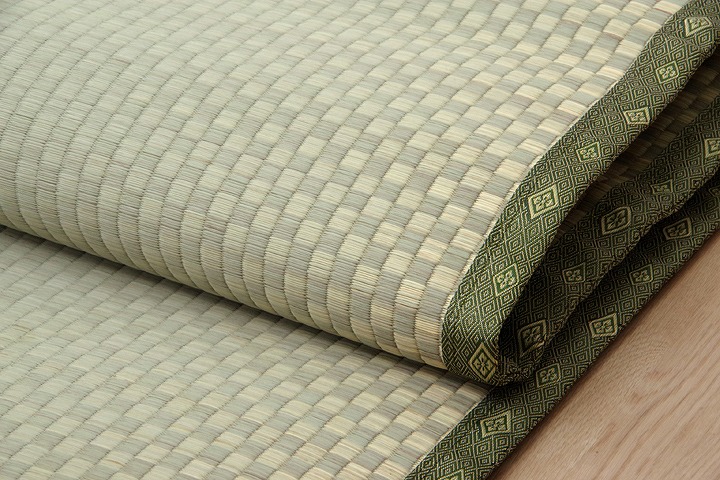 イケヒコ・コーポレーション 1400121012802 フリーカット い草 上敷き カーペット F不知火 江戸間8畳 352×352cm 裏:ウレタン張り メーカー直送：XPRICE店